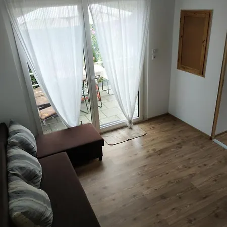 Vivienne Ferienhaus Zamárdi