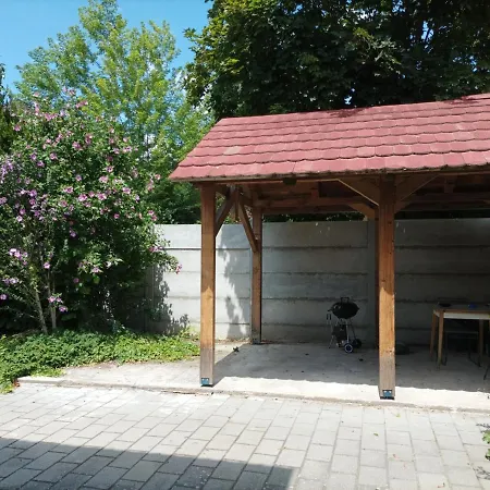 Vivienne Holiday home *